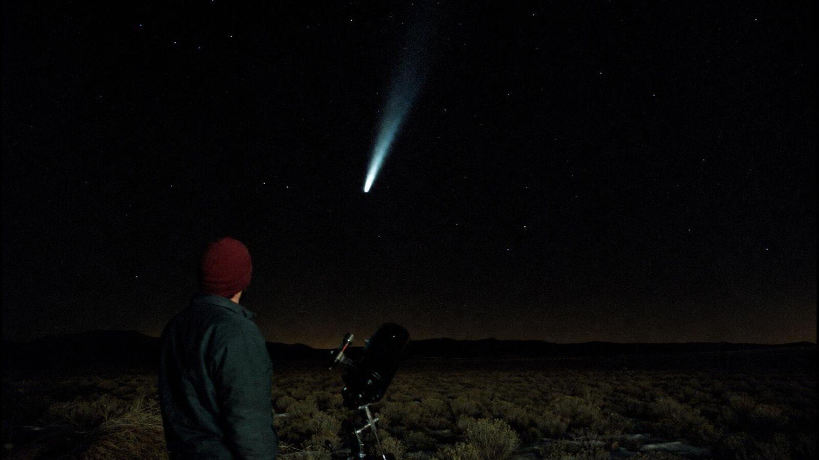 Hale-Bopp: la cometa che trasformò il cielo in messaggio